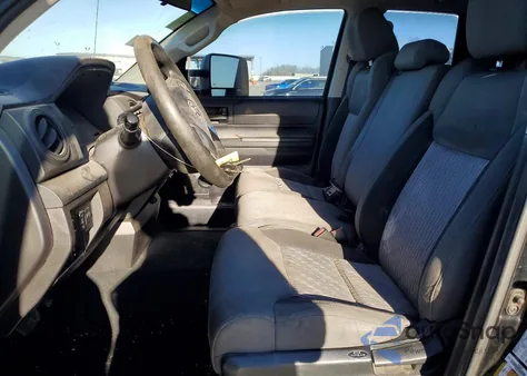 2015 Toyota Tundra Double Cab Sr 5.7L V8 from USA, damaged, VIN 5TFCY5F1XFX018329